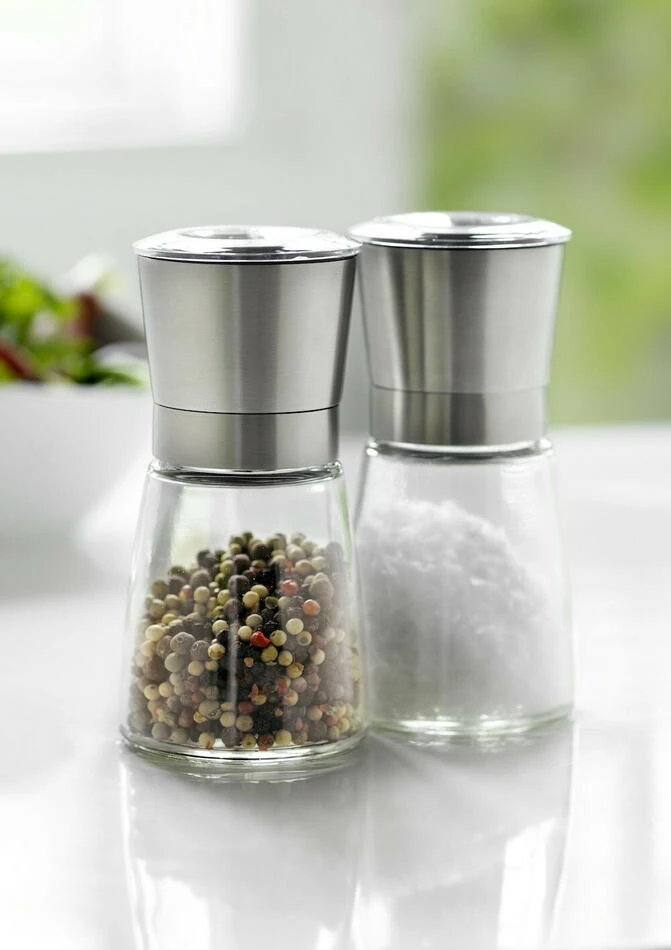 Steel-Function Set med 2 salt- och pepparkvarnar med stållock ST58712 by Steel-Function color Svart
