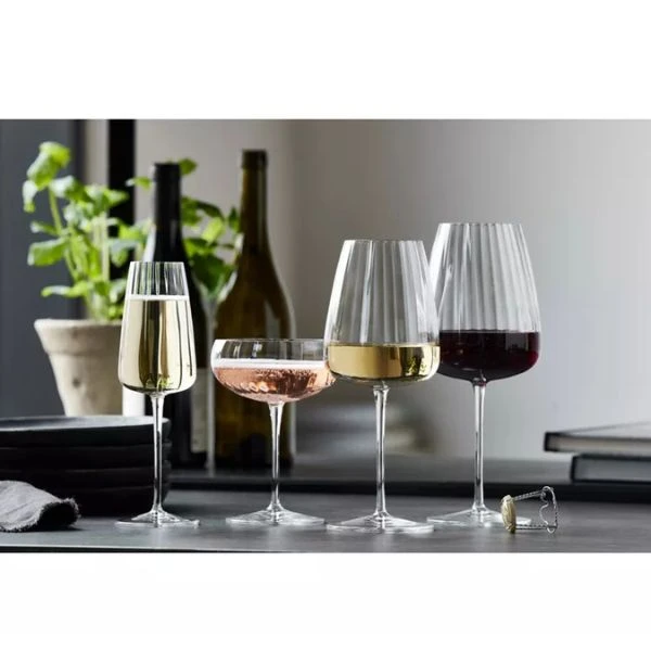 Luigi Bormioli Optica Champagne Coupe Glas 30 cl 94500141 by Luigi Borm color Svart