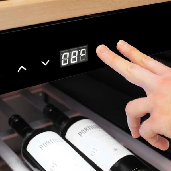 Caso WineChef Pro 180 black vinkyl CS780 by CASO color Svart
