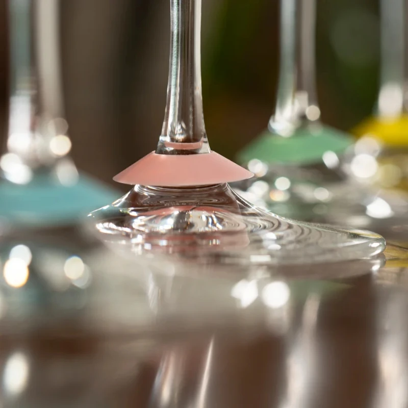 Chic Glass Rainbow - glasmarkörer till vin - 9 st 95485 by L'Atelier du Vin color Svart