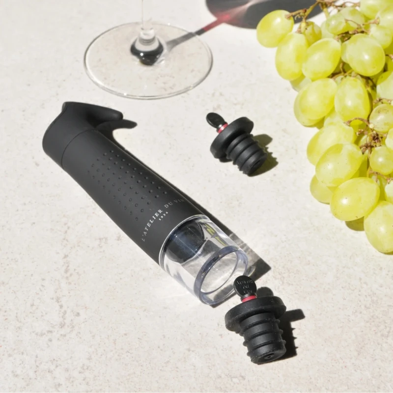 Gard'Vin ON/OFF vakuumpump för vin 95382 by L'Atelier du Vin color Svart