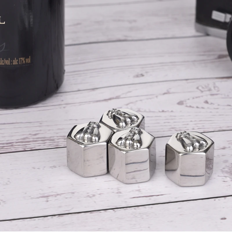 LAGUIOLE Isbitar till drinkar 40269108 by Laguiole color Svart