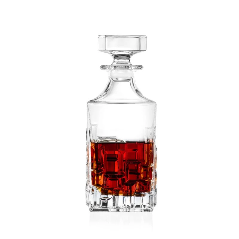 RCR ETNA Whiskykaraff 81 cl 1 st 51649020106  color Svart
