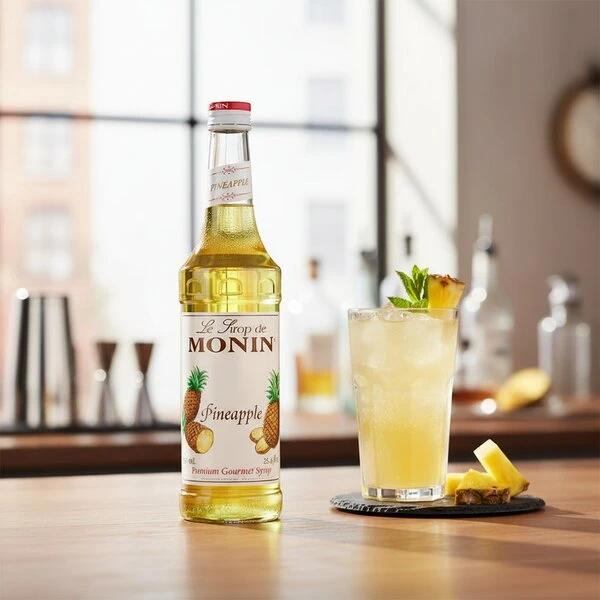Monin Sirap Ananas FL 70 61014 by MONIN color Svart