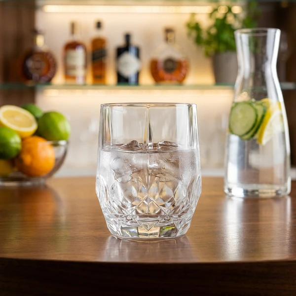 RCR Alkemist Tumbler 34,6 cl 6-pack Glas0589 by RCR Glas color Svart