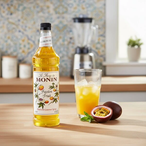 Monin Sirap Passionsfrukt FL 100 (PET) 67051 by MONIN color Svart