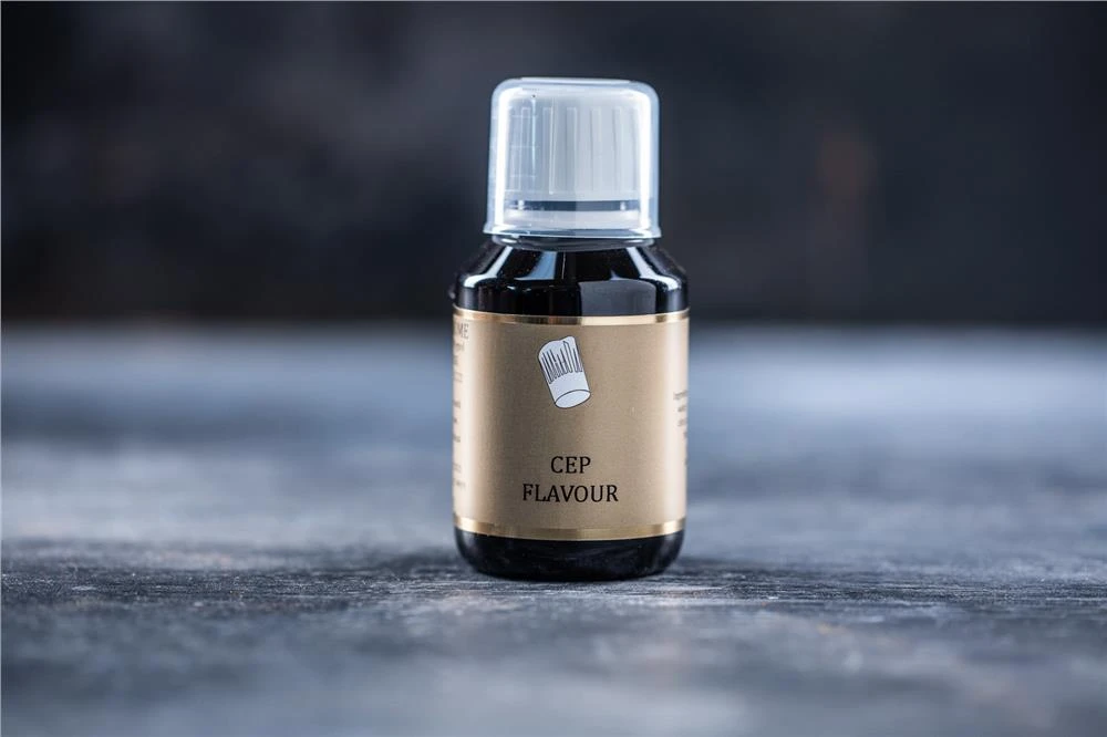 Karl Johan Essens 115 ml 326336 by SélectArôme color Svart