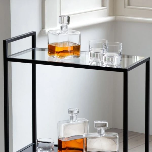 Whiskykaraff Cask Kvadrat LSA 1L LKC04 by LSA INTERNATIONAL color Svart