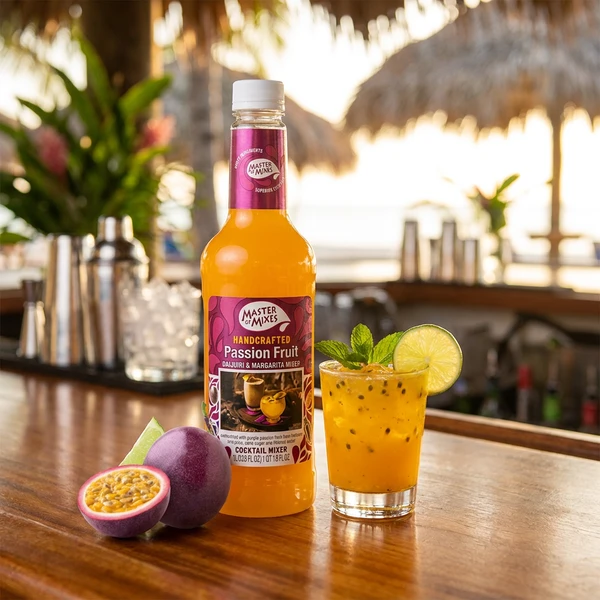 Master Of Mixes Passion Fruit Mixer FL 100 MOM-PassionFruitMixer by Master Of Mixes color Svart
