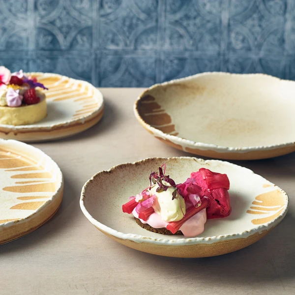 Terra Roko Sand Coupeskål 20 cm Genware CB-RKS20 by Genware color Svart