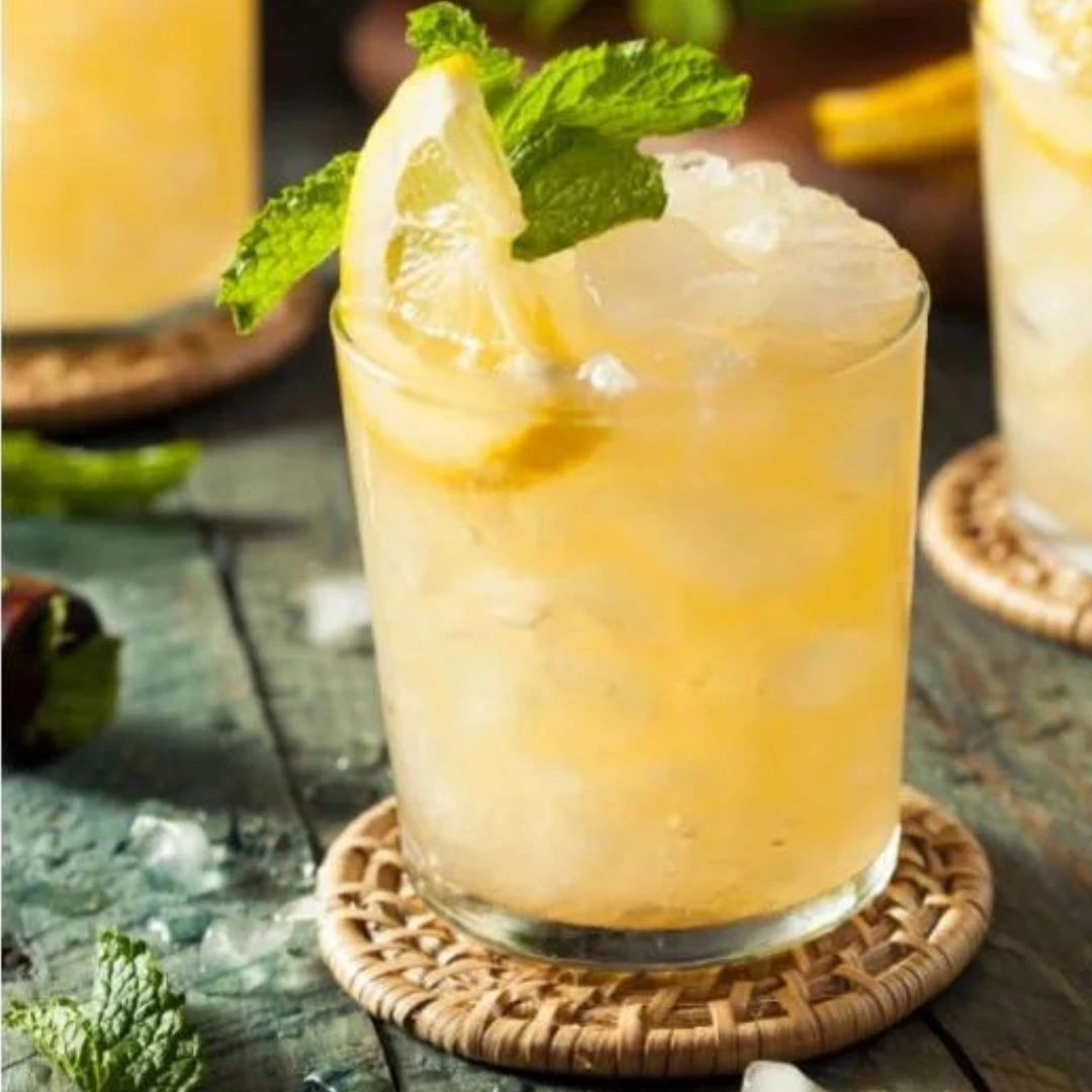 Honey Lemon Smash Cocktailrecept