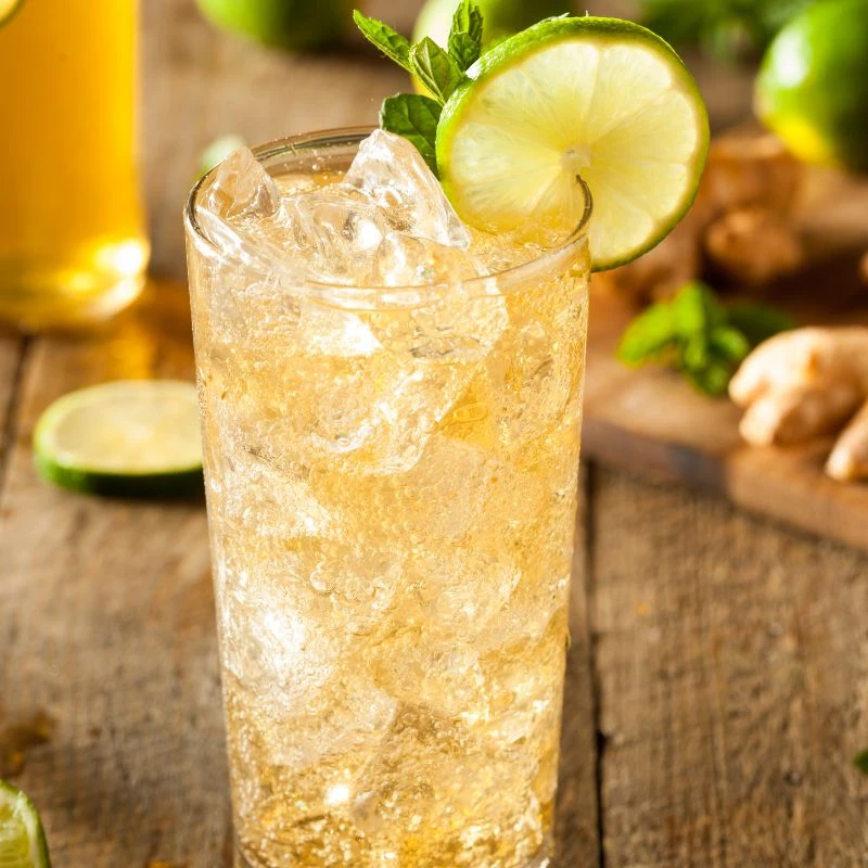 Vit Läsk – En uppfriskande drink med Råstoff Salty Caramel