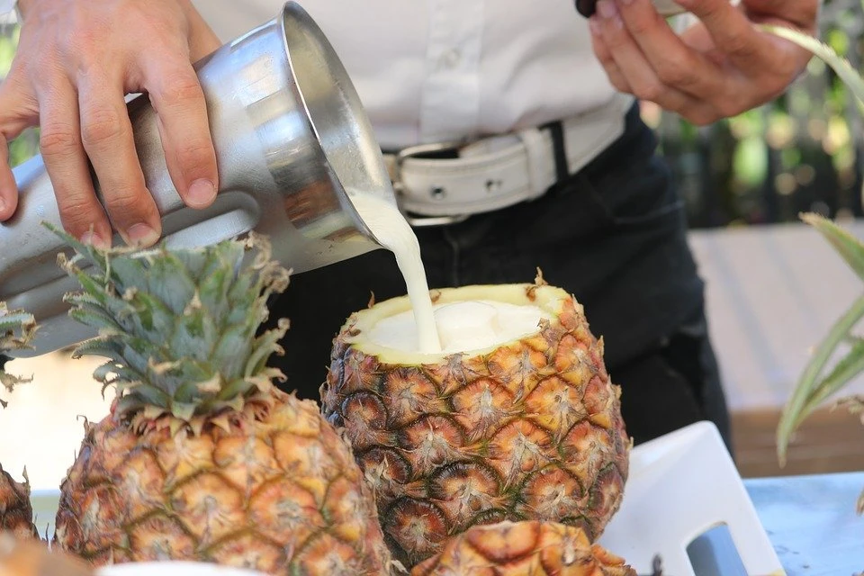 SÄTT DIN EGEN PRÄGEL PÅ PIÑA COLADA
