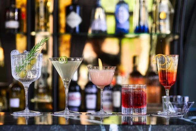 Känn dina cocktailglas – 5 olika sorter för hemmabaren