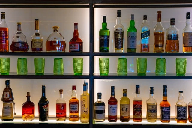 Barlife's Brandy Guide