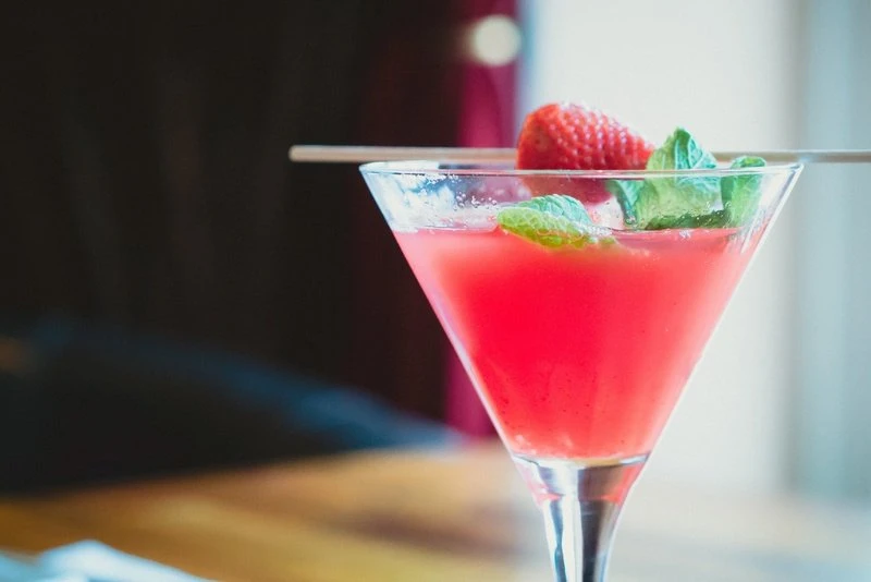 Recept på Strawberry Daiquri och drinkens historia