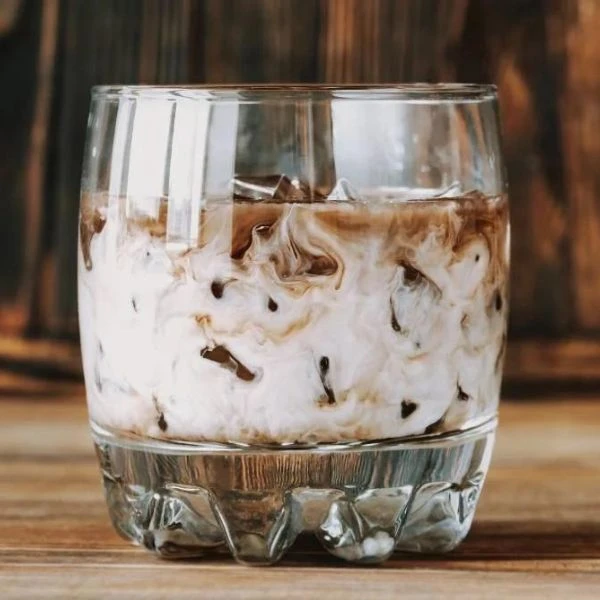 Recept på White Russian-cocktail