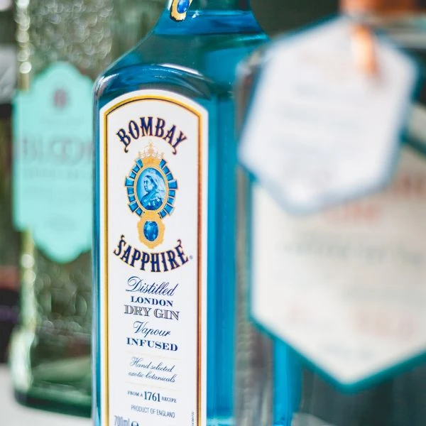 Sapphire London Dry Gin 