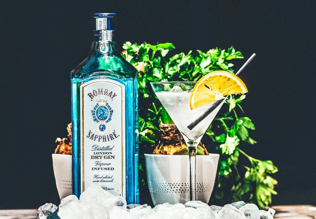Klassisk drink med klassiskt sugrör